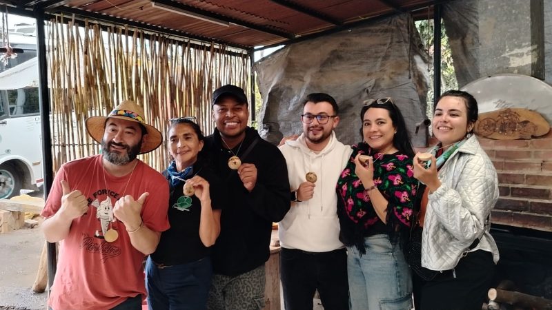 Experiencia Ancestral Del Tejo - Image 3