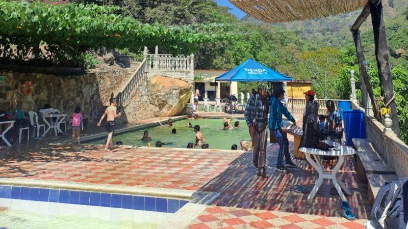 Experiencia Termal De Naturaleza Y Bienestar