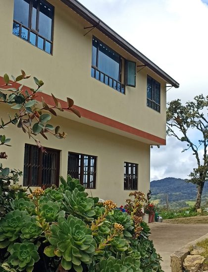 Hospedaje Rastro de Niebla